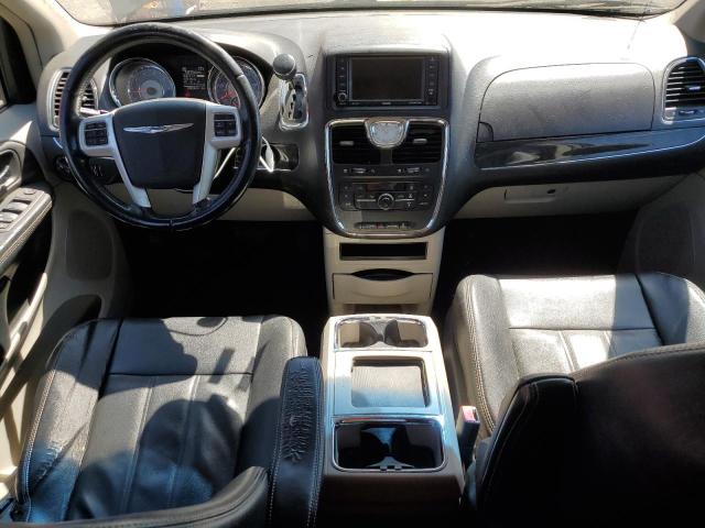 Photo 8 from auction – 2015 CHRYSLER TOWN & COU with VIN 2C4RC1BG3FR537734