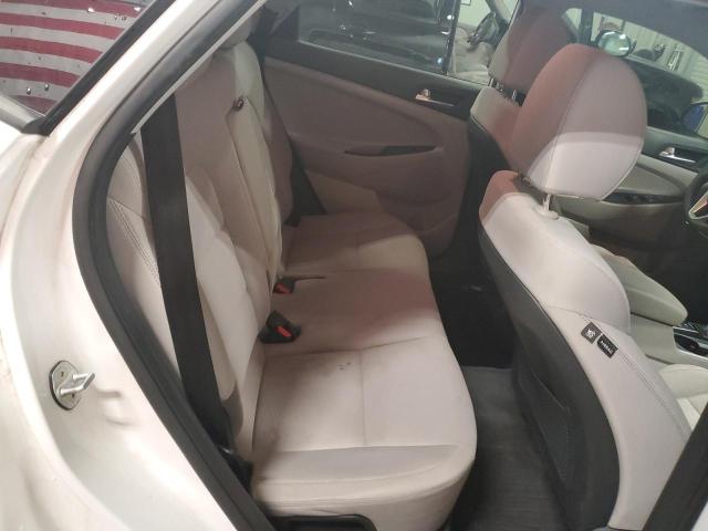 Photo 11 from auction – 2019 HYUNDAI TUCSON SE with VIN KM8J2CA49KU919908