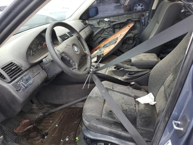 Photo 7 from auction – 2005 BMW 325 I with VIN WBAET37465NJ87324