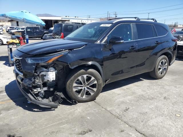 TOYOTA HIGHLANDER 2024 with VIN 5TDKDRAH2RS527540 - Photo from auction