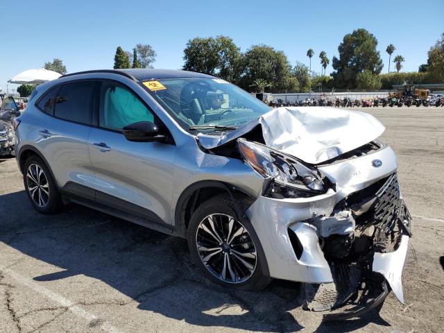 Photo 4 from auction – 2022 FORD ESCAPE SEL with VIN 1FMCU9H97NUB86723
