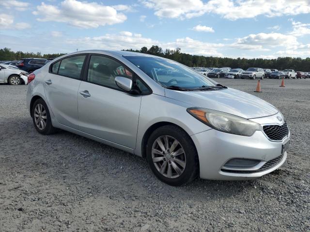 Photo 4 from auction – 2015 KIA FORTE LX with VIN KNAFX4A63F5276908