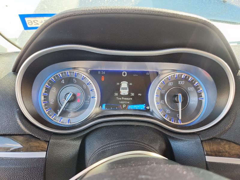 Photo 9 from auction – 2016 CHRYSLER 300C with VIN 2C3CCAEG7GH198103