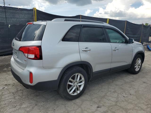 Photo 3 from auction – 2014 KIA SORENTO LX with VIN 5XYKTDA64EG549969