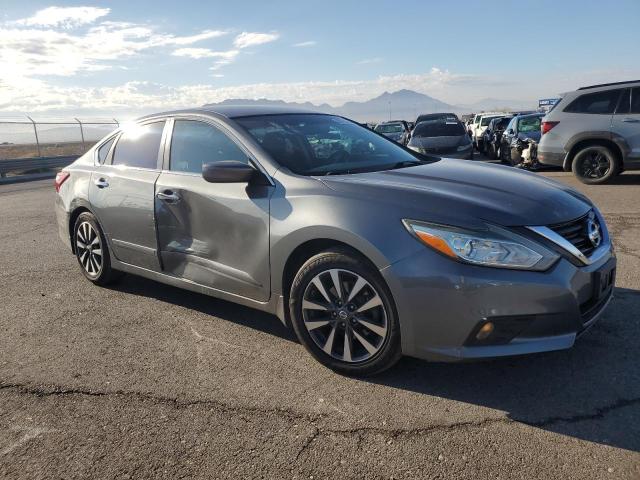 Photo 4 from auction – 2017 NISSAN ALTIMA 2.5 with VIN 1N4AL3APXHC226538