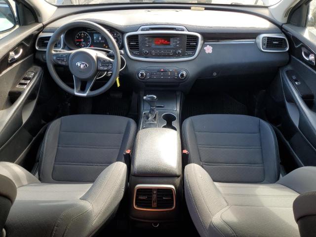 Photo 8 from auction – 2016 KIA SORENTO LX with VIN 5XYPG4A35GG120844