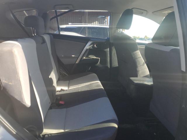 Photo 10 from auction – 2015 TOYOTA RAV4 LE with VIN JTMBFREV0FD118504