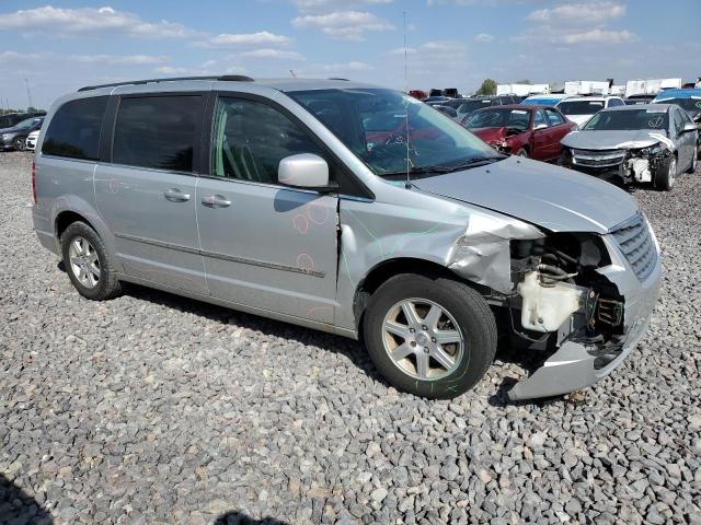 Photo 4 from auction – 2010 CHRYSLER TOWN & COU with VIN 2A4RR8DXXAR353284