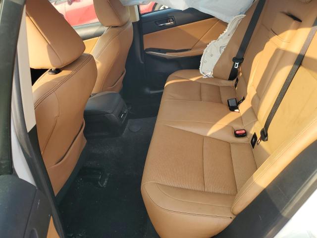 Photo 10 from auction – 2016 LEXUS IS 300 with VIN JTHCM1D23G5008396