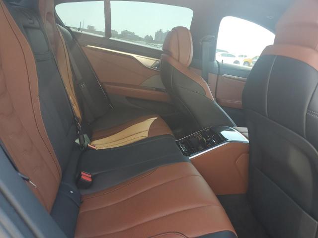 Photo 10 from auction – 2023 BMW M850XI with VIN WBAGV8C01PCL69188