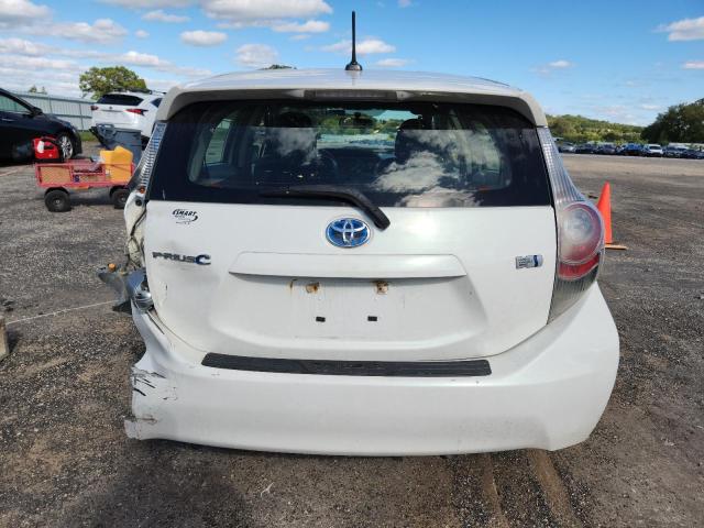 Photo 6 from auction – 2014 TOYOTA PRIUS with VIN JTDKDTB35E1065935