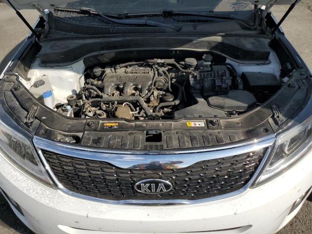 Photo 11 from auction – 2015 KIA SORENTO with VIN 5XYKU4A74FG586561