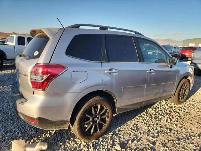 Photo 3 from auction – 2015 SUBARU FORESTER 2 with VIN JF2SJAHCXFH470123