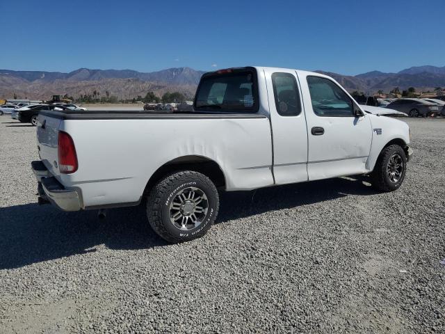 Photo 3 from auction – 2002 FORD F150 with VIN 1FTRX17W72NA93141