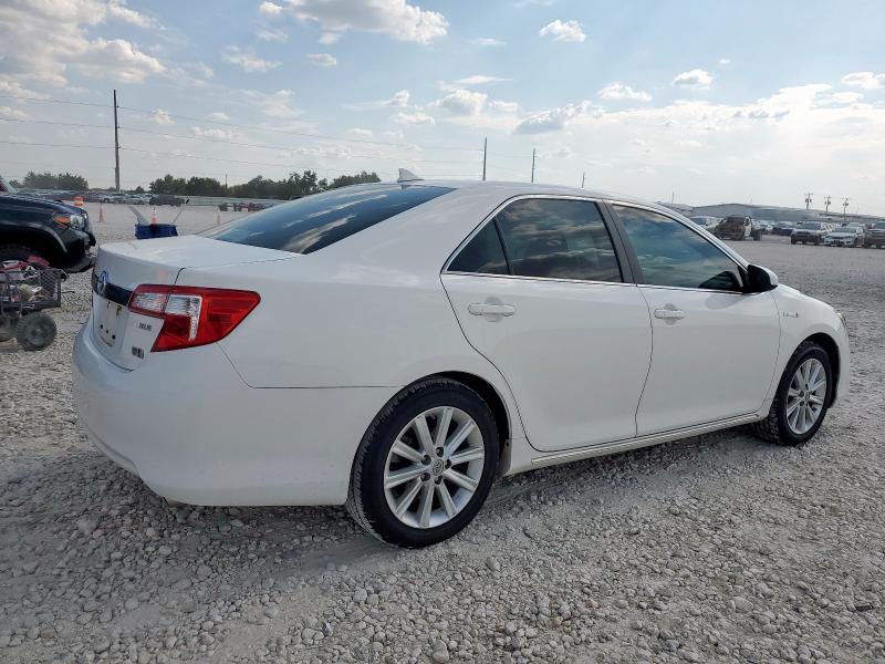 Photo 3 from auction – 2014 TOYOTA CAMRY HYBR with VIN 4T1BD1FK5EU133585