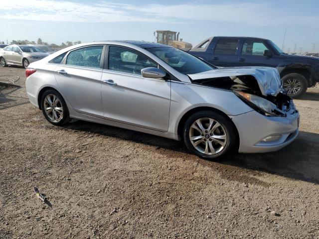 Photo 4 from auction – 2012 HYUNDAI SONATA SE with VIN 5NPEC4ACXCH472193