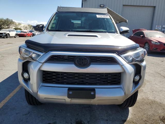 Photo 5 from auction – 2019 TOYOTA 4RUNNER SR with VIN JTEBU5JR8K5676124