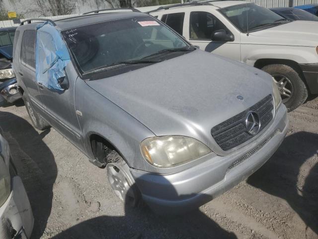 Photo 4 from auction – 2001 MERCEDES-BENZ ML 320 with VIN 4JGAB54E41A249152