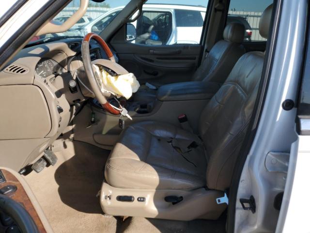 Photo 7 from auction – 2002 LINCOLN NAVIGATOR with VIN 5LMFU28R62LJ10770