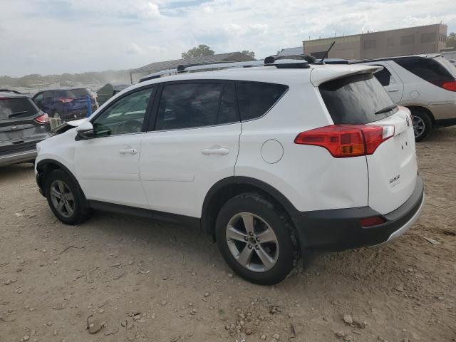 Photo 2 from auction – 2015 TOYOTA RAV4 XLE with VIN JTMRFREV7FD154463