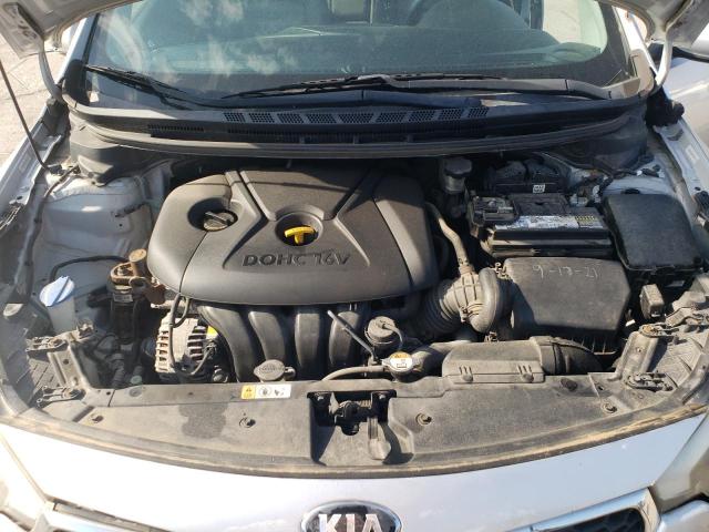 Photo 11 from auction – 2015 KIA FORTE LX with VIN KNAFK4A69F5290648