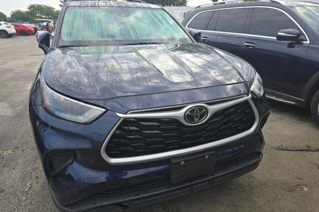 Photo 11 from auction – 2023 TOYOTA HIGHLANDER with VIN 5TDKDRAH9PS011334