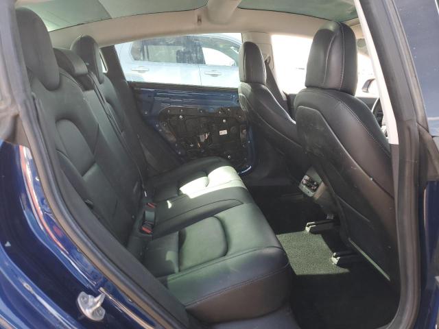 Photo 11 from auction – 2018 TESLA MODEL 3 with VIN 5YJ3E1EB9JF091996