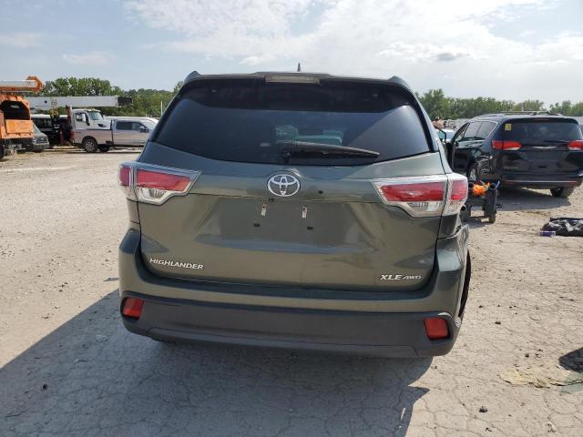 Photo 6 from auction – 2015 TOYOTA HIGHLANDER with VIN 5TDJKRFH1FS197945