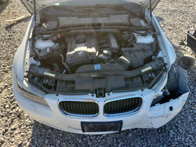 Photo 11 from auction – 2010 BMW 328 XI with VIN WBAPK7C53AA462389