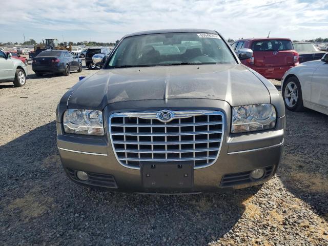 Photo 5 from auction – 2010 CHRYSLER 300 TOURIN with VIN 2C3CA4CD1AH203142