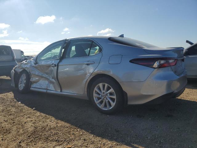 Photo 2 from auction – 2022 TOYOTA CAMRY LE with VIN 4T1C11AK2NU707161