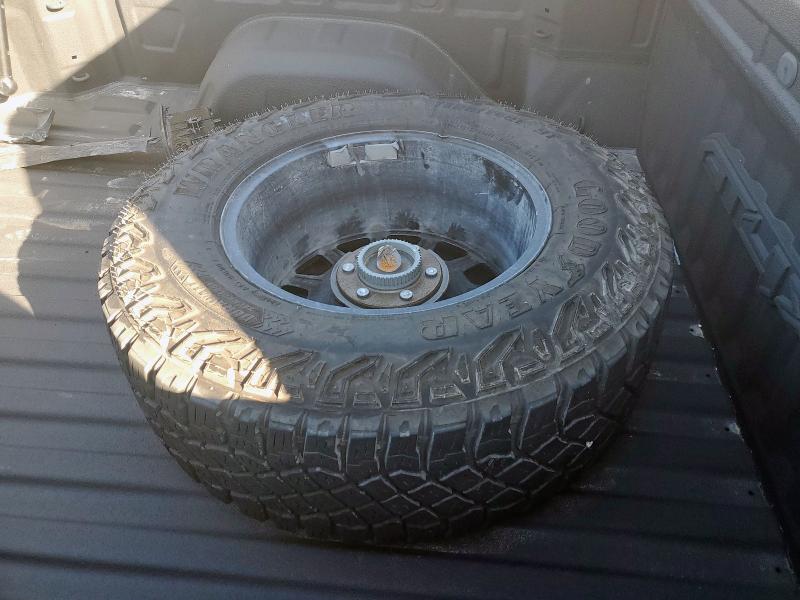 Photo 12 from auction – 2024 GMC SIERRA with VIN 3GTUUFE88RG192252