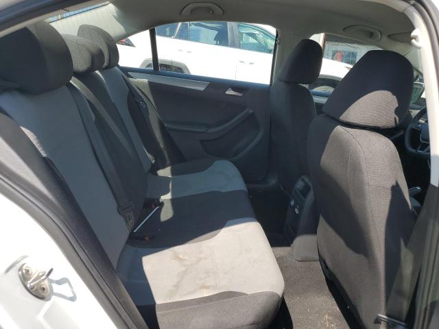 Photo 10 from auction – 2017 VOLKSWAGEN JETTA S with VIN 3VW2B7AJ6HM389381