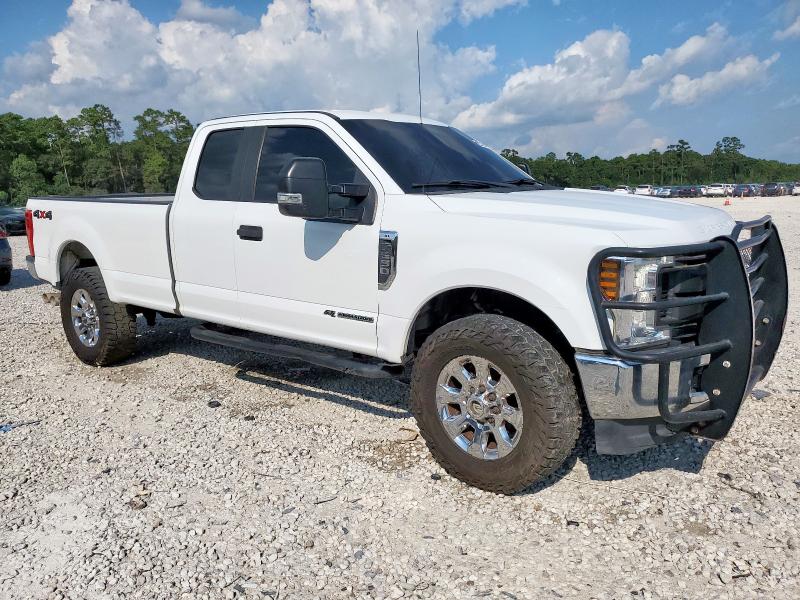Photo 4 from auction – 2018 FORD F250 SUPER with VIN 1FT7X2BT6JEB35954