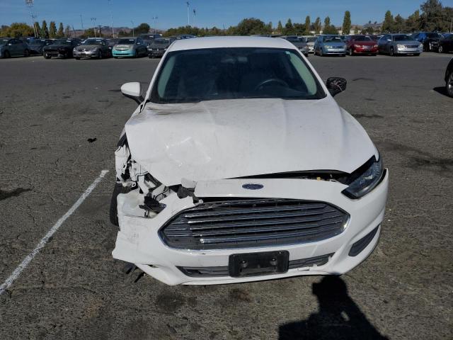 Photo 5 from auction – 2015 FORD FUSION S with VIN 3FA6P0G74FR208003