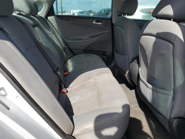 Photo 10 from auction – 2014 HYUNDAI SONATA GLS with VIN 5NPEB4AC0EH868543