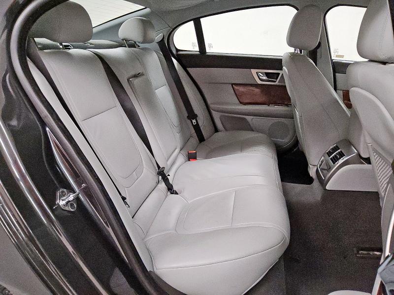 Photo 10 from auction – 2013 JAGUAR XF with VIN SAJWA0E77D8S72986