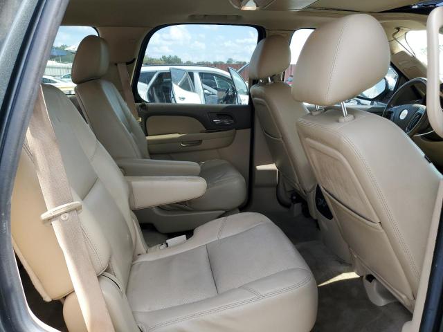 Photo 11 from auction – 2011 CHEVROLET TAHOE with VIN 1GNSCCE03BR220474