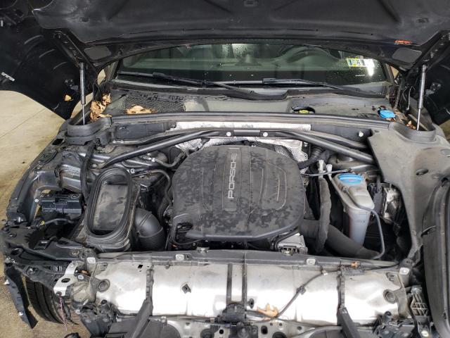 Photo 12 from auction – 2017 PORSCHE MACAN with VIN WP1AA2A53HLB07124