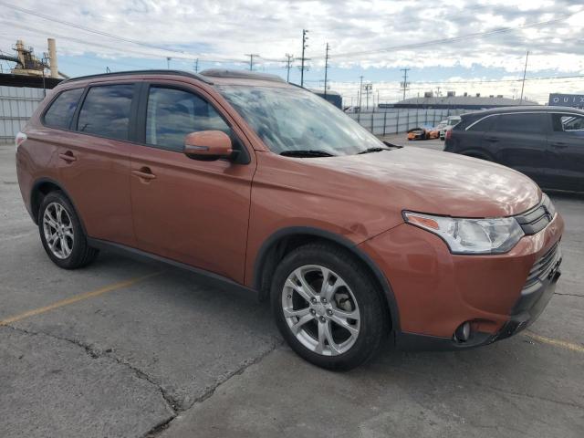 Photo 4 from auction – 2015 MITSUBISHI OUTLANDER with VIN JA4AD3A39FZ010270
