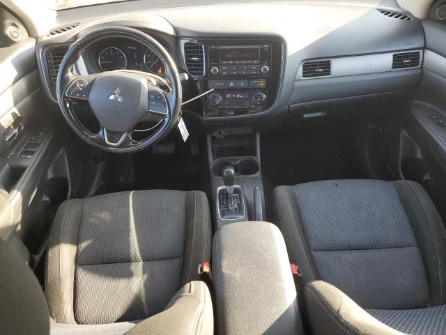Photo 8 from auction – 2016 MITSUBISHI OUTLANDER with VIN JA4AZ3A38GZ018671
