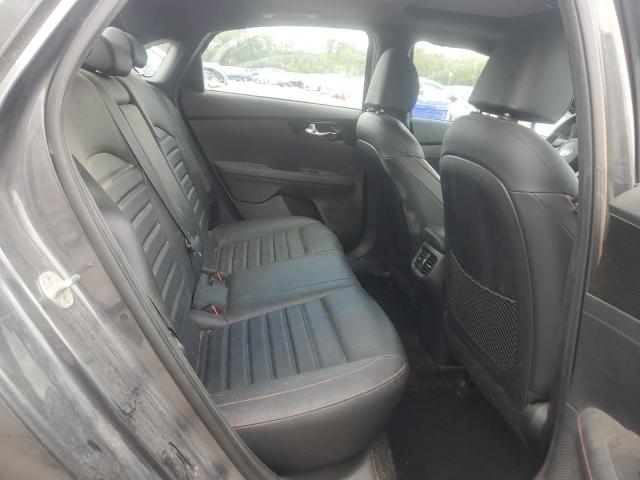 Photo 10 from auction – 2021 KIA FORTE GT with VIN 3KPF44AC3ME395402