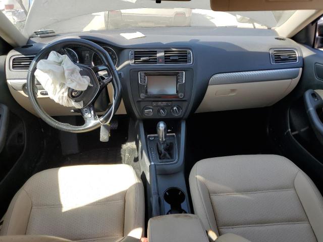 Photo 8 from auction – 2017 VOLKSWAGEN JETTA SE with VIN 3VWDB7AJ3HM355830