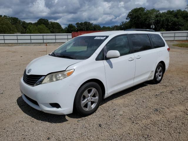 Снимка 1 от търг – 2012 TOYOTA SIENNA LE с VIN 5TDKK3DC2CS205796