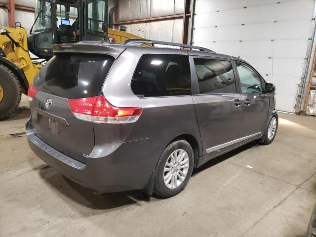 Photo 3 from auction – 2012 TOYOTA SIENNA XLE with VIN 5TDYK3DC6CS255997