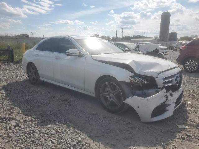 Photo 4 from auction – 2017 MERCEDES-BENZ E 300 with VIN WDDZF4JB7HA027785