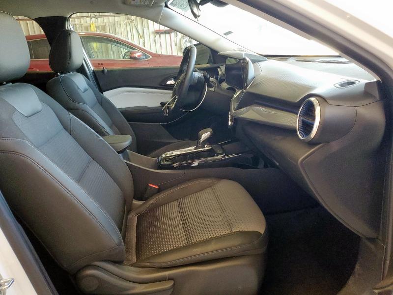 Photo 7 from auction – 2025 CHEVROLET TRAX 1LT with VIN KL77LHEP0SC056027