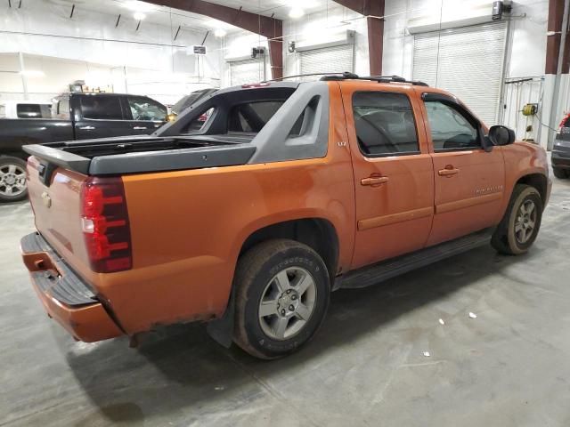 Photo 3 from auction – 2007 CHEVROLET AVALANCHE with VIN 3GNEK123X7G104392