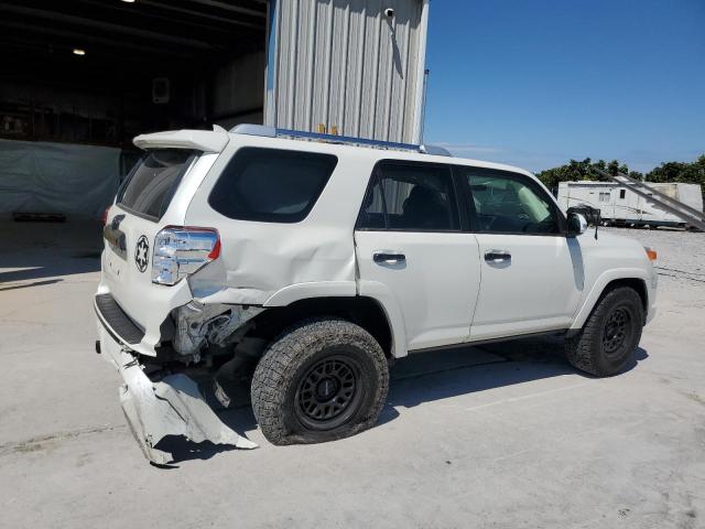 Photo 3 from auction – 2012 TOYOTA 4RUNNER SR5 with VIN JTEBU5JR2C5088771