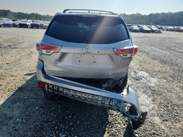 Foto 6 de la subasta – 2014 TOYOTA HIGHLANDER con VIN 5TDKKRFH5ES018356
